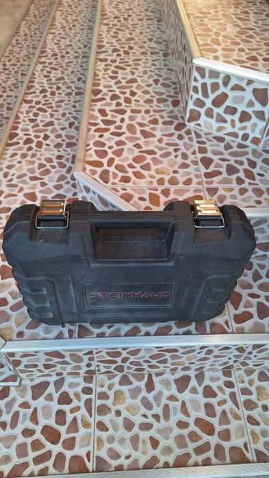 Vand ciocan rotopercutor