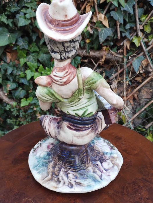 2 порцеланови статуетки - Capodimonte