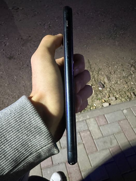 Продаётся Iphone XR
