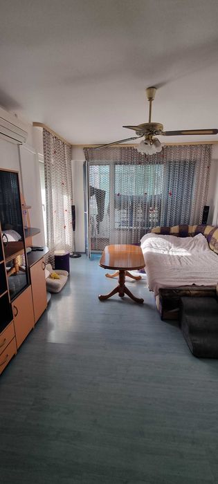Продава се Двустаен апартамент в Разград, Бели Лом - 75 кв.м за 1227 €/кв.м - Снимка #2
