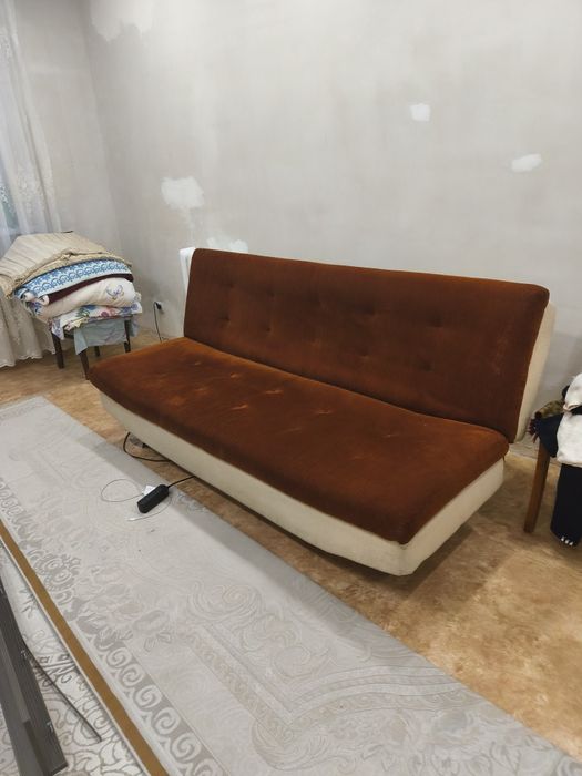 Диван с креслами