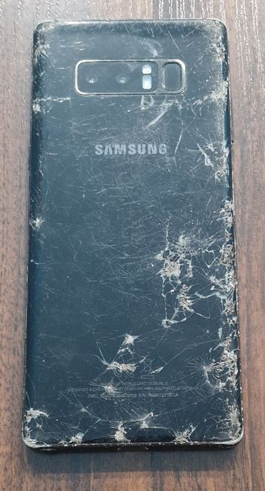 Samsung  Note  8 și S7 edge