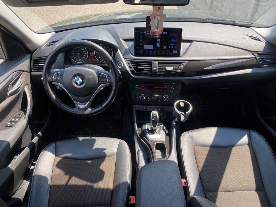 BMW X1 2012 — imagine 5
