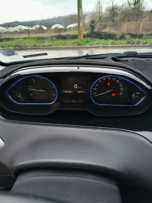 PEUGEOT 2008, 102 к.с.