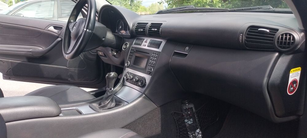 Mercedes CLC Coupe SPORT,W204 , 1,8 benzina ,205600 km,impecabilă ,  2009 INMATRICULAT