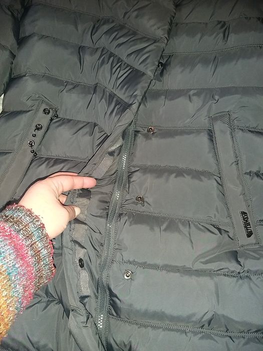 Продам новый пуховик