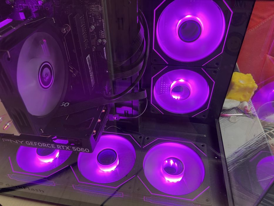 Игровой ПК RTX 5060 / i5-12400F / 32GB / SSD 1TB + Монитор 27” 180Hz