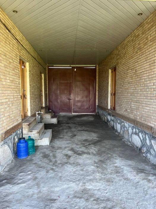 16 sotoxli uchastka sotiladi
