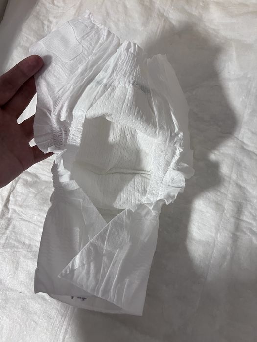 Продам подгузники