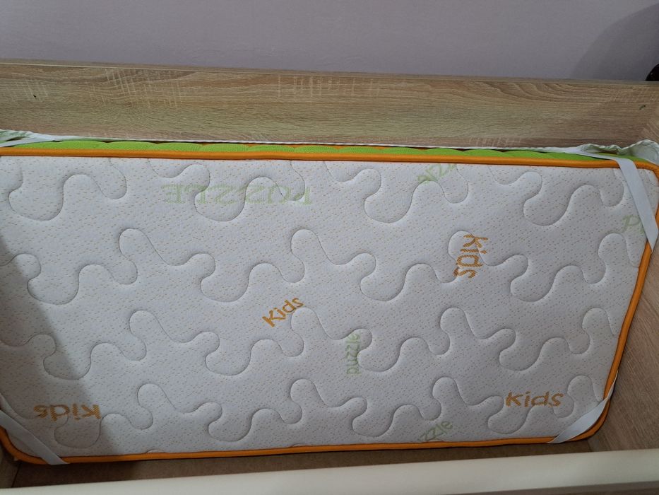 Детско легло с матрак 120/60