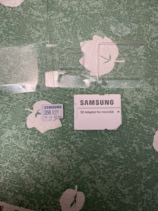 Карта памяти Samsung Evo Plus 256 Гб