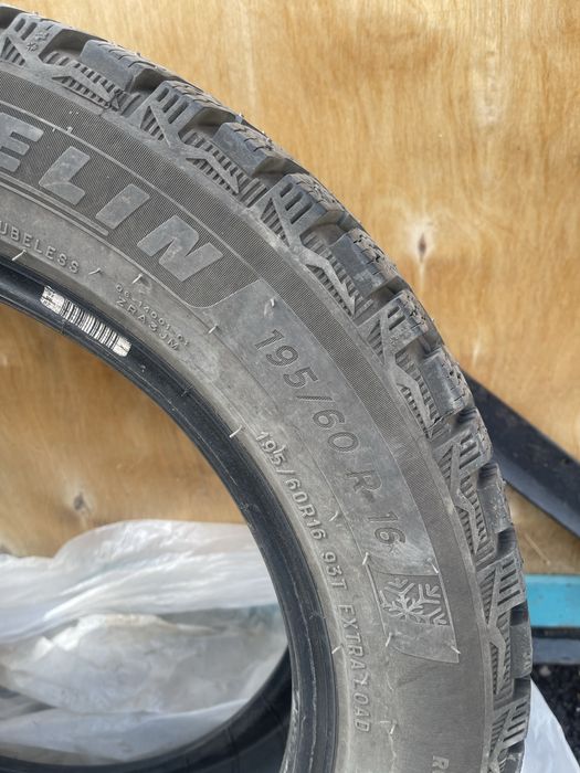 Продам резину Michelin зимнюю