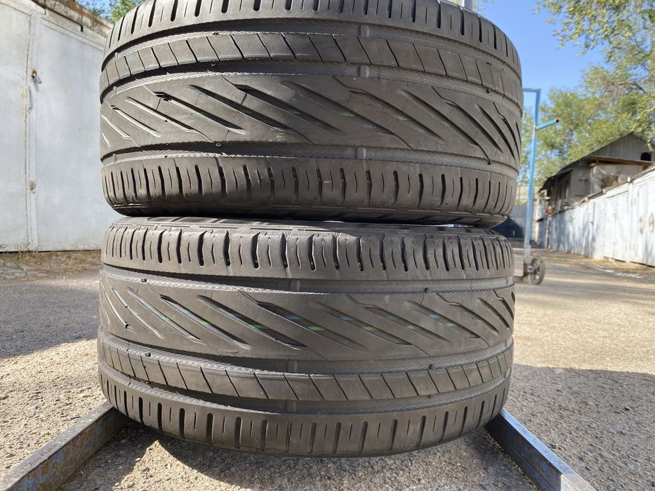 235/35/19 пара бу юнироял