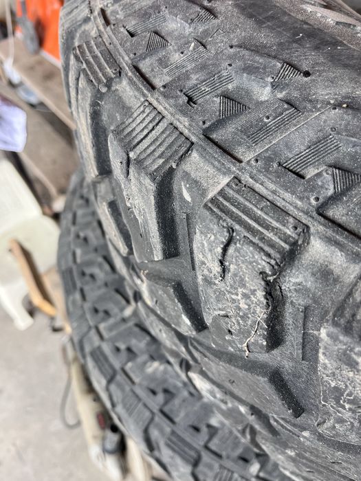 Продам бу грязевую резину