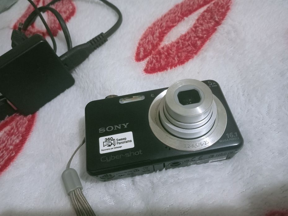 Срочно Продам фотоаппарат sony