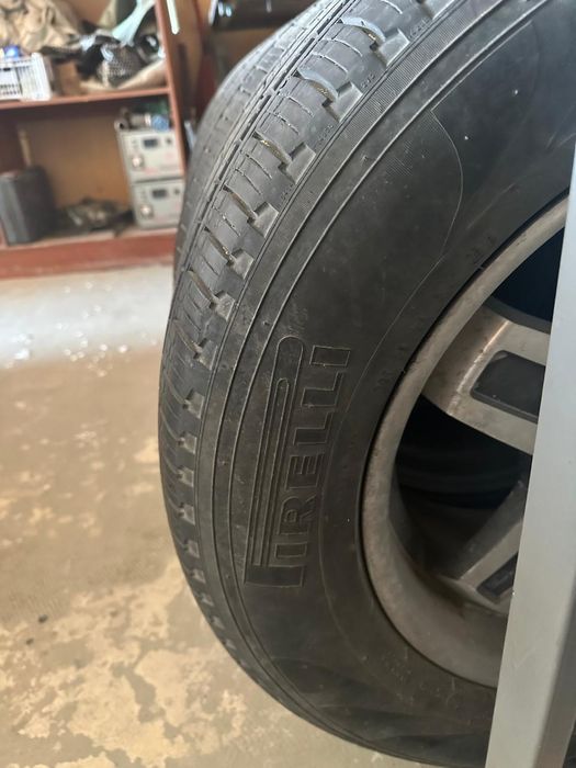 Продам летнюю резину