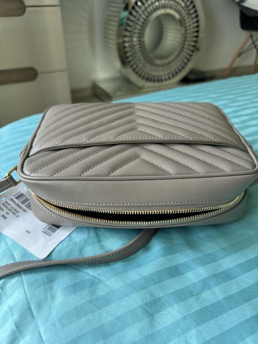 Geanta YSL, noua