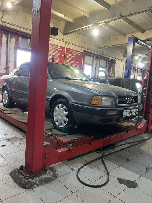 Продам Ауди 80 б4 моно