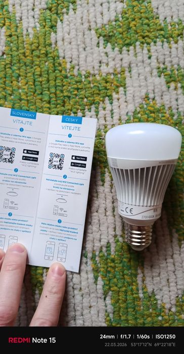 Продам лампочку по bluetooth