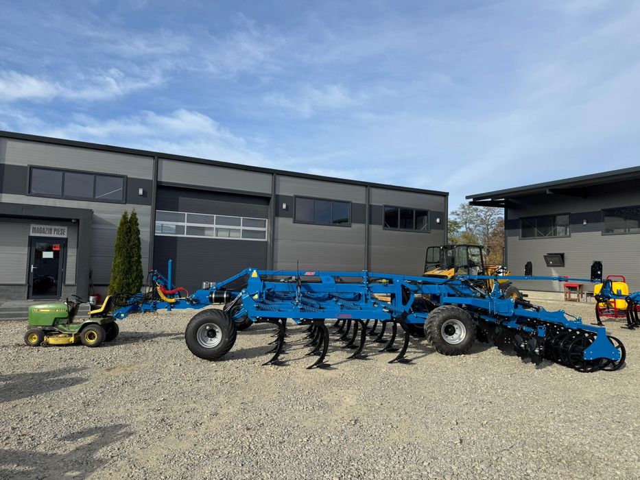 Gruber , Cultivator tractat 4,0-5,0 m Agripol