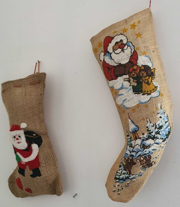 Saci iuta decorativi pentru semineu