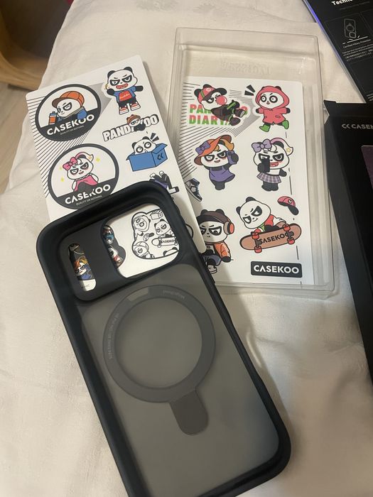 Husa MagicStand Iphone 17pro/ promax