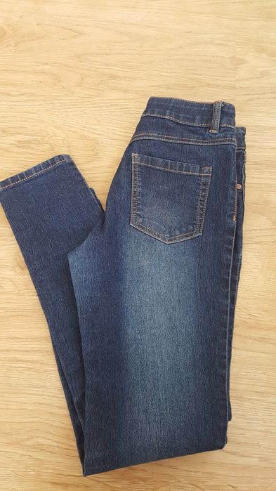 Джинсы для девочки