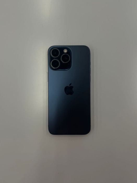 Продам айфон 15 про макс 256гб