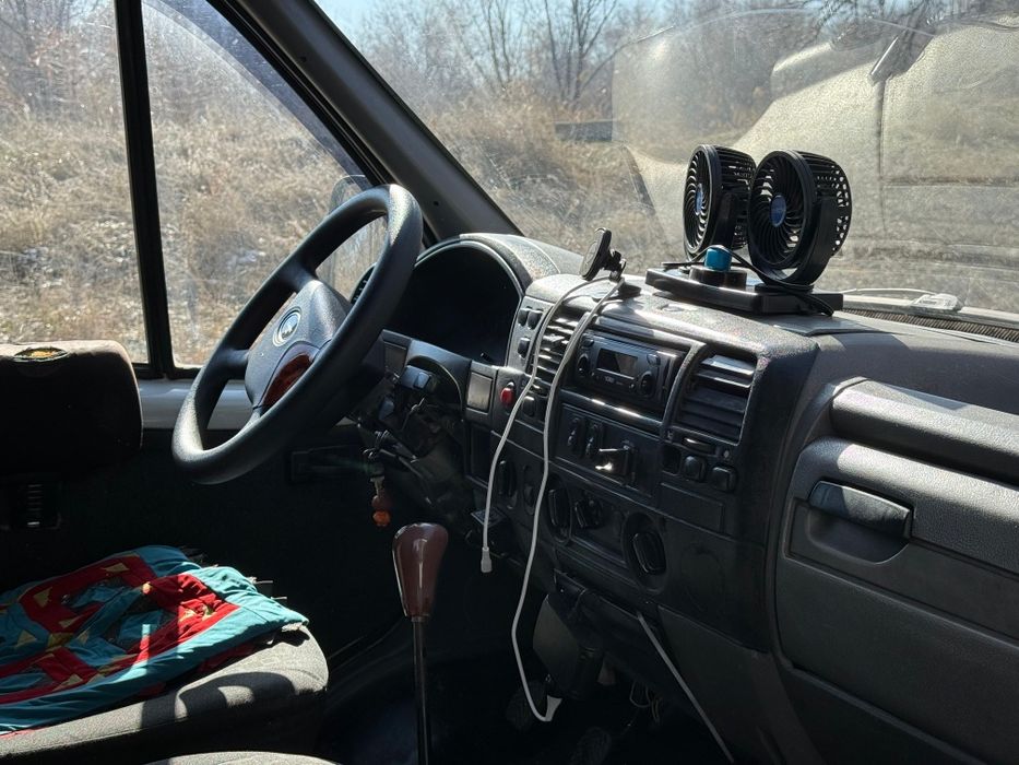 Продам газель 2006