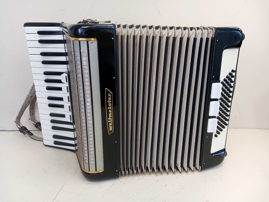 Acordeon Weltmeister 60 de bas