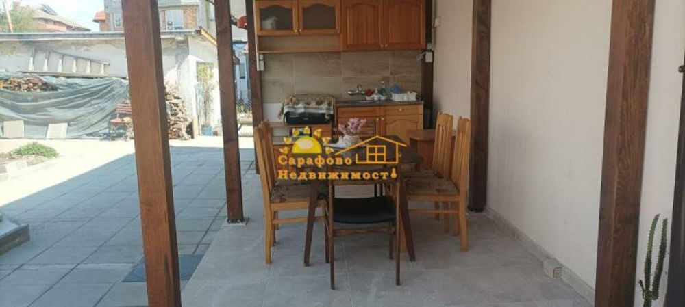 Дава се под наем Къща в Бургас, Сарафово - 120 кв.м за 1396.38 € - Снимка #3