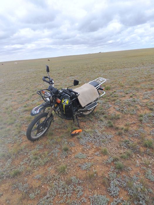 Продам мотоцикл сонлинк 200