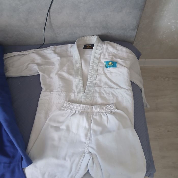 mizuno кимоно  для дзюдо