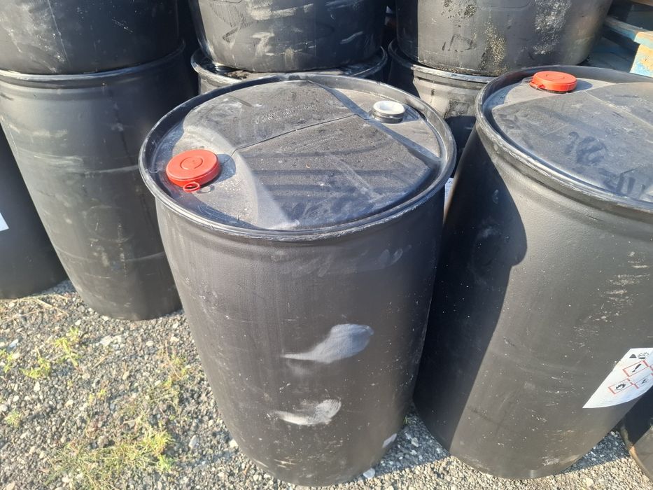 Bazine 1000l/ IBC Butoi 200l plastic