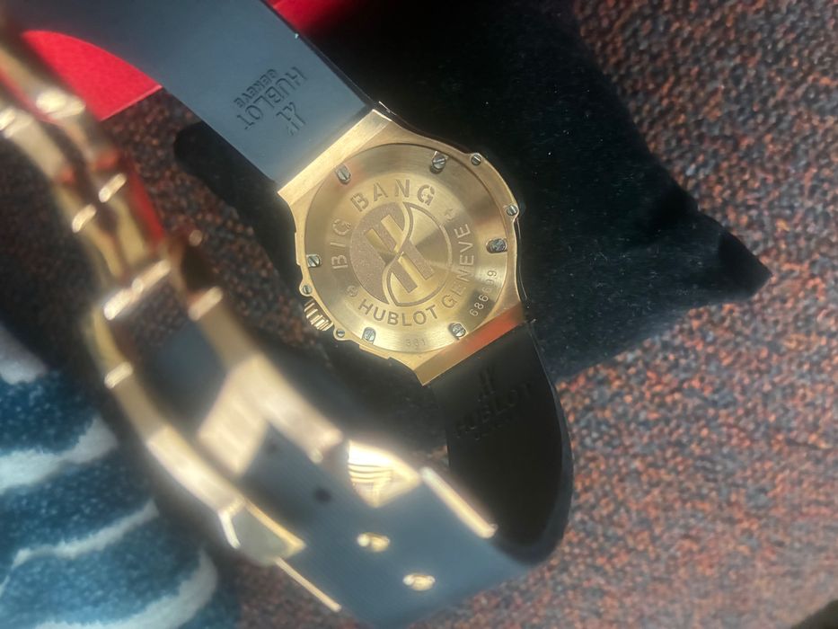 Чисто нов дамски часовник