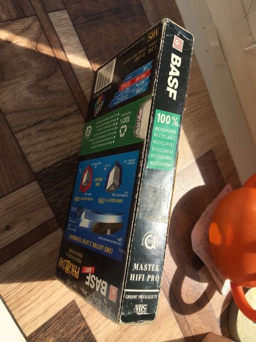 Видеокассета VHS EMTEC(BASF) профессиональная, новая