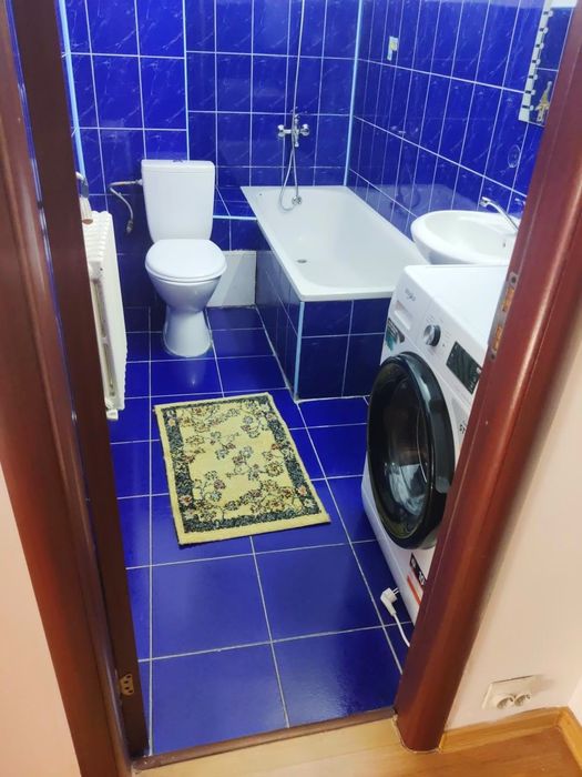 Închiriez apartament 3 camera in Târgu frumos