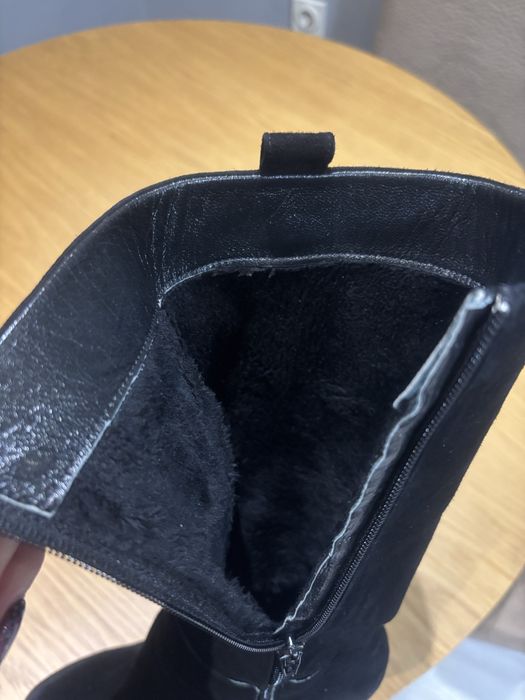 Велурени боти на платформа