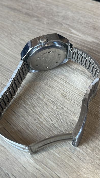 SICURA. Швейцарски часовник.