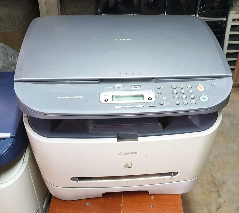 Продам Canon LaserBase MF3228, срочно, дешево!