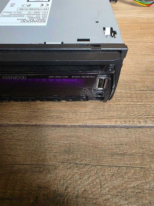 Автомобилен CD/USB плеър Kenwood KDC-W3054UR