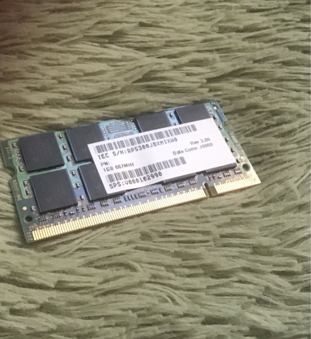 SO-DIMM DDR2 667 МГц 1гб