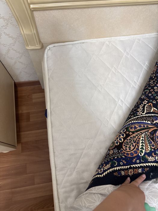 продам 2х спальный кровать
