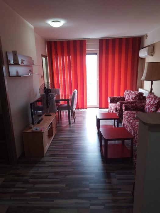 garsonieră de închiriat