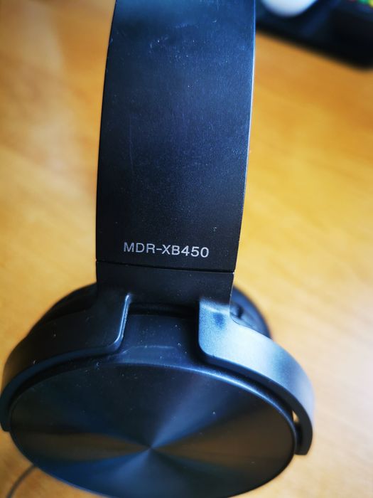 Casti audio cu fir noi