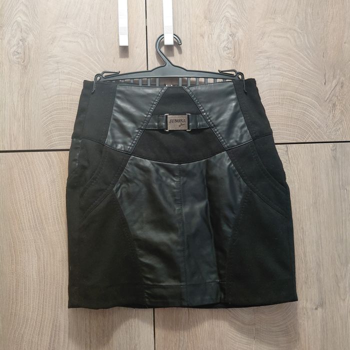 Дамска пола junona