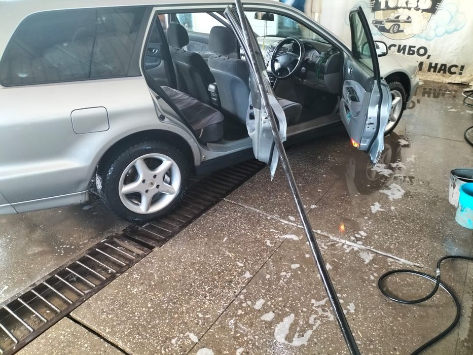 Продам авто митсубиси легнум