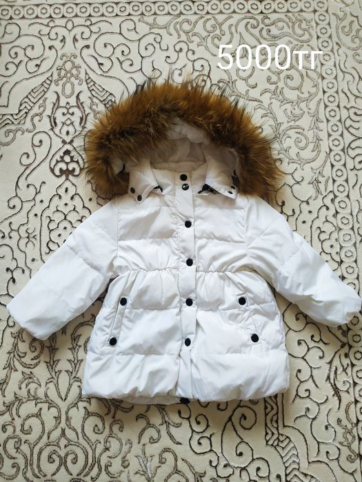 Куртки на девочку