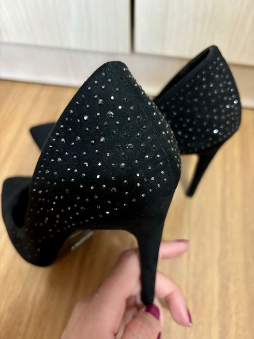 Pantofi eleganti Reserved negri