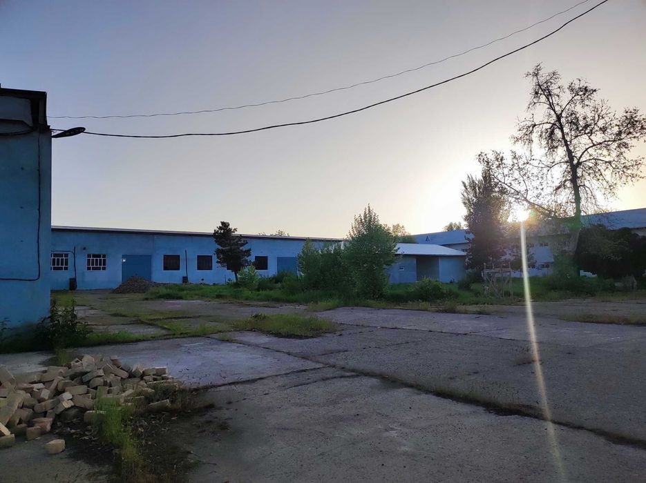 Янгиюльский район М-34 пересечение ул.Самаркандская 2.07 гек. 8437 кв.